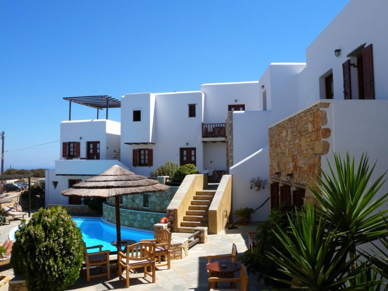 Kallisti Hotel Folegandros Town Bagian luar foto